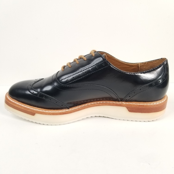 Massimo Dutti Women's Wingtip Oxford shoe. Black Size EU-38 US-7.5 - Picture 3 of 11